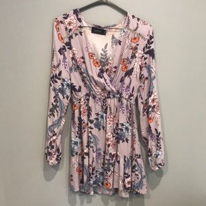 Adorable long sleeve summer minkpink dress